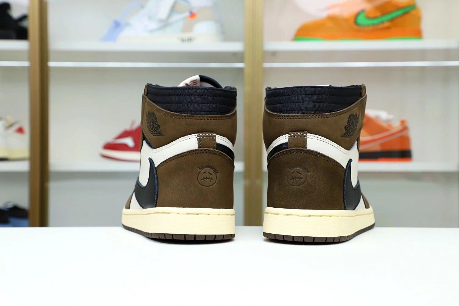 JORDAN X 1 TRAVIS AIR OG RETRO 'MOCHA' SCOTT HIGH 1027